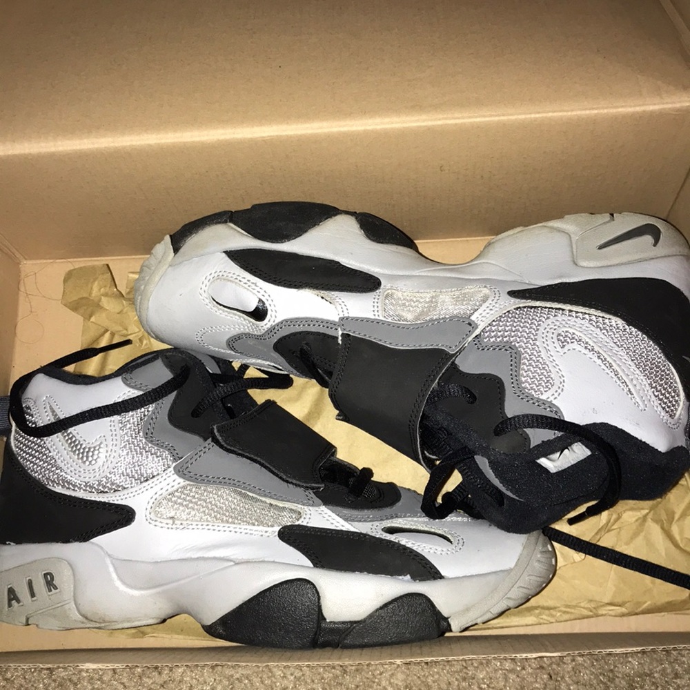 Boys Size 6.5 Nike’s